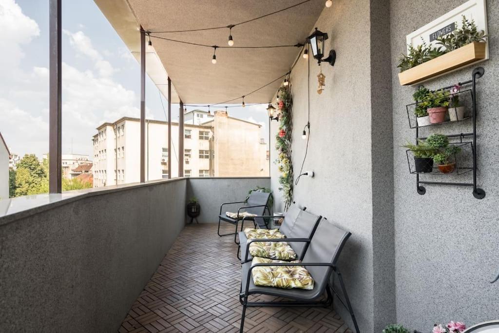 Intercontinental Apart - Massage Terrace Fireplace Бухарест Экстерьер фото